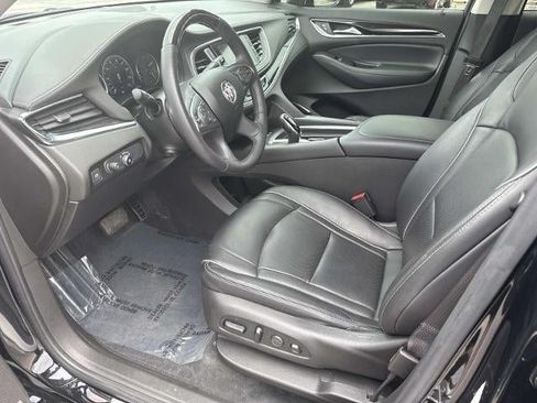 Used 2021 Buick Enclave Avenir w/ Avenir Technology Package AWD/4WD image 12