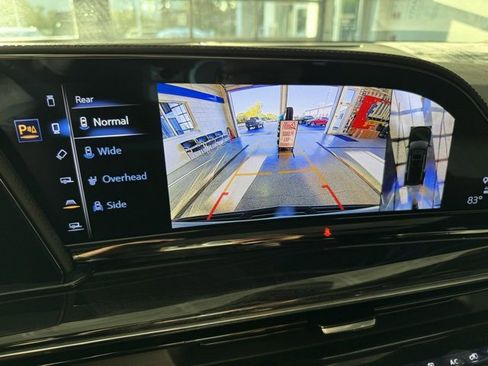 Used 2023 Cadillac Escalade Sport w/ LPO, ONYX Package image 25