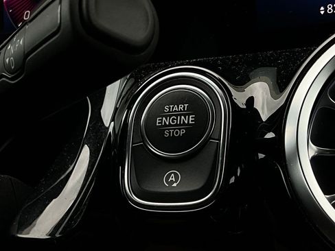 Used 2025 Mercedes-Benz GLA 250 image 30