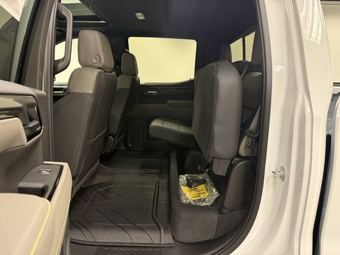 New 2026 Chevrolet Silverado 1500 ZR2 image 22