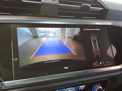 Certified 2025 Audi Q3 2.0T Premium w/ Convenience Package image 11