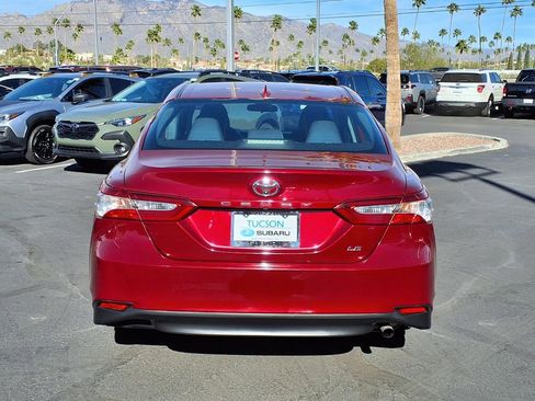 Used 2019 Toyota Camry LE image 12