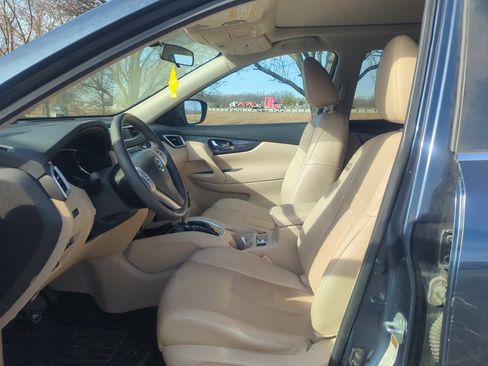 Used 2016 Nissan Rogue SL w/ SL Premium Package image 9