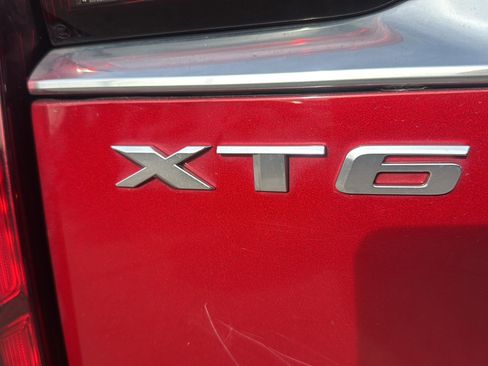 Used 2023 Cadillac XT6 Premium Luxury image 50