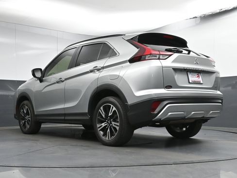 Used 2023 Mitsubishi Eclipse Cross SE image 31