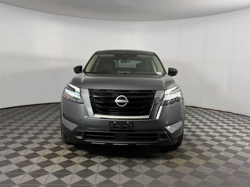 Used 2024 Nissan Pathfinder S image 5