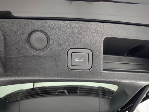 New 2026 Chevrolet Equinox LT image 42