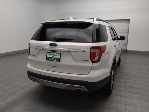 Used 2016 Ford Explorer Limited image 9