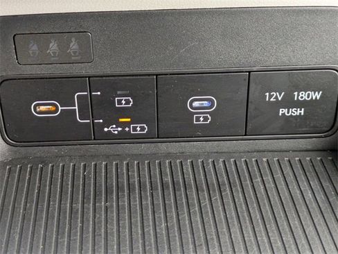 Used 2024 Hyundai Kona SEL image 23