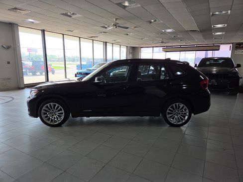 Used 2015 BMW X1 xDrive28i image 4