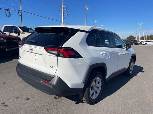 Used 2024 Toyota RAV4 LE image 5