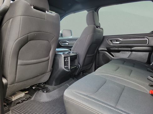 Used 2022 RAM 1500 Big Horn AWD/4WD image 7