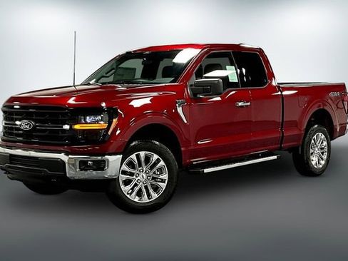 New 2026 Ford F150 XLT w/ XLT Chrome Appearance Package image 2