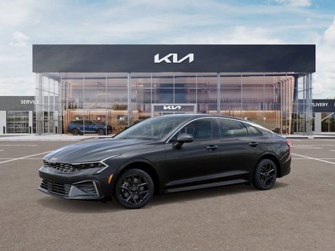 New 2026 Kia K5 LXS FWD image 4