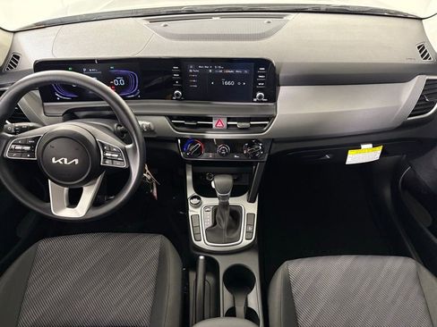New 2026 Kia Seltos LX FWD image 31