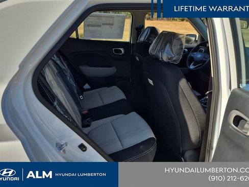 New 2026 Hyundai Venue SEL FWD image 20