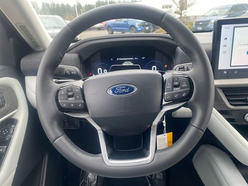 New 2026 Ford Explorer Platinum w/ LUX Leather Package image 26