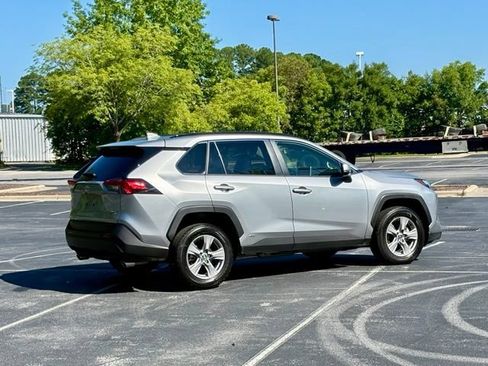 Used 2025 Toyota RAV4 XLE w/ Convenience Package AWD/4WD image 8