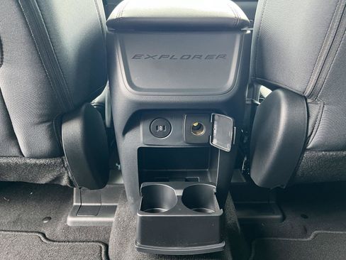 New 2026 Ford Explorer Active image 38