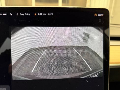 Used 2020 Tesla Model 3 Performance image 20