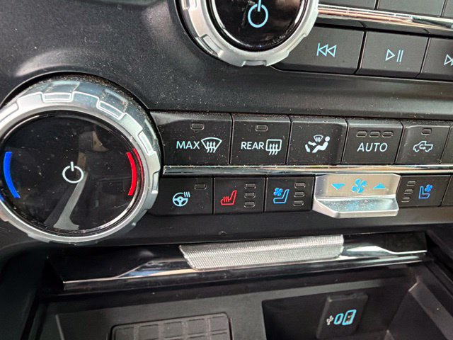Used 2023 Ford F350 Lariat AWD/4WD image 11