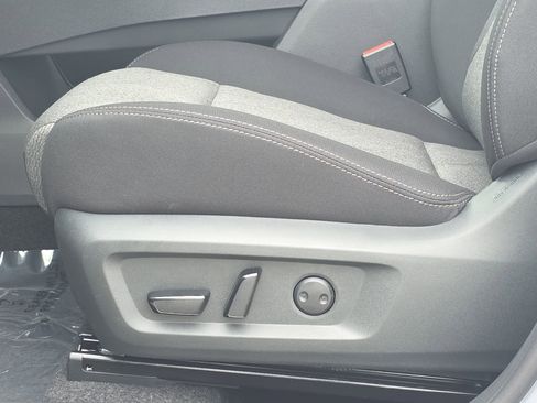 New 2026 Nissan Rogue SV w/ Cold Weather Package FWD image 28