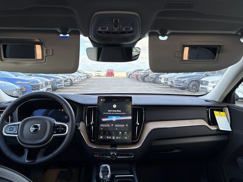 New 2026 Volvo XC60 B5 Core AWD/4WD image 13