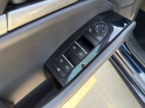 Used 2025 MAZDA MAZDA3 s Sport image 23