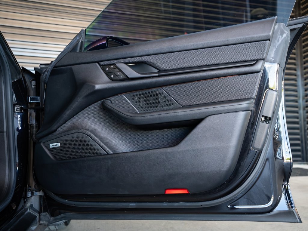 Certified 2022 Porsche Taycan RWD image 27