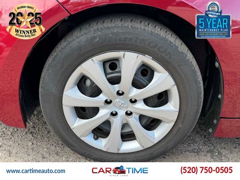 Used 2024 Toyota Corolla LE FWD image 5