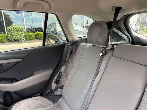 Used 2024 Subaru Outback Premium AWD/4WD image 22