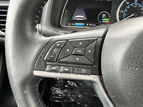 Used 2023 Nissan Leaf SV Plus FWD image 37