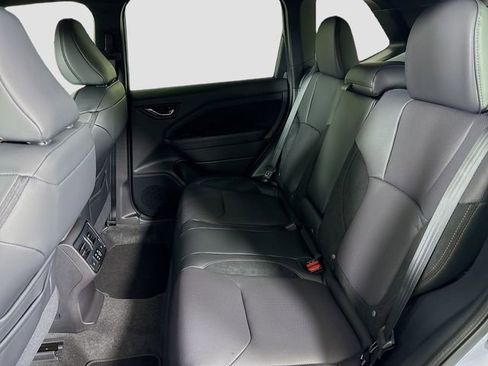 New 2026 Subaru Forester Touring image 25