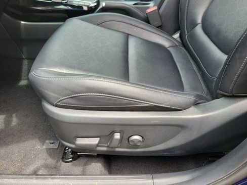 Used 2025 Kia Seltos EX w/ EX Sunroof Package FWD image 12