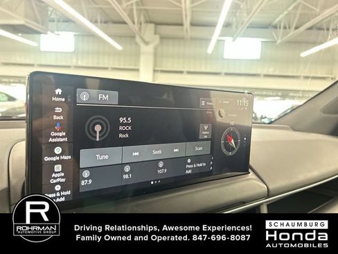 Used 2026 Honda Pilot Sport image 6