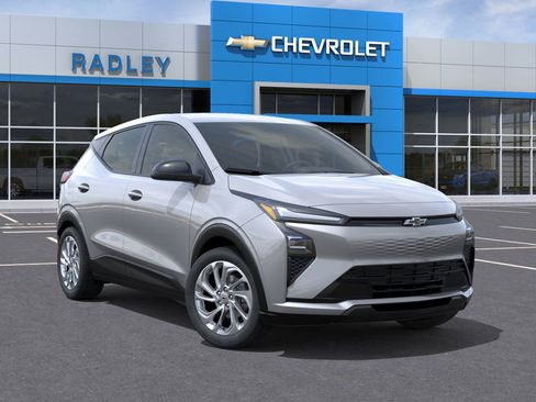 New 2027 Chevrolet Bolt LT image 7