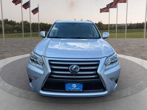 Used 2017 Lexus GX 460 Luxury AWD/4WD image 33