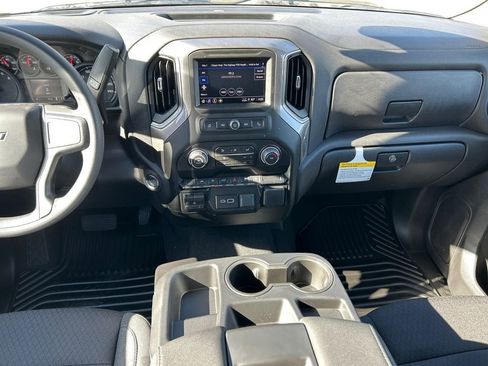 New 2026 Chevrolet Silverado 1500 Custom RWD image 15