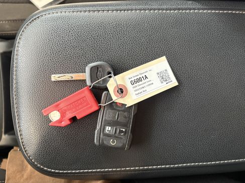 Used 2020 Chevrolet Colorado LT w/ LT Convenience Package image 23