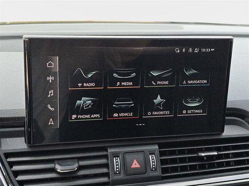 Used 2023 Audi Q5 2.0T Premium w/ Convenience Package image 28