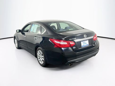 Used 2016 Nissan Altima 2.5 S w/ Power Driver Seat Package FWD image 7