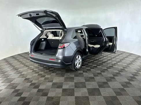 Certified 2024 Honda HR-V LX image 18