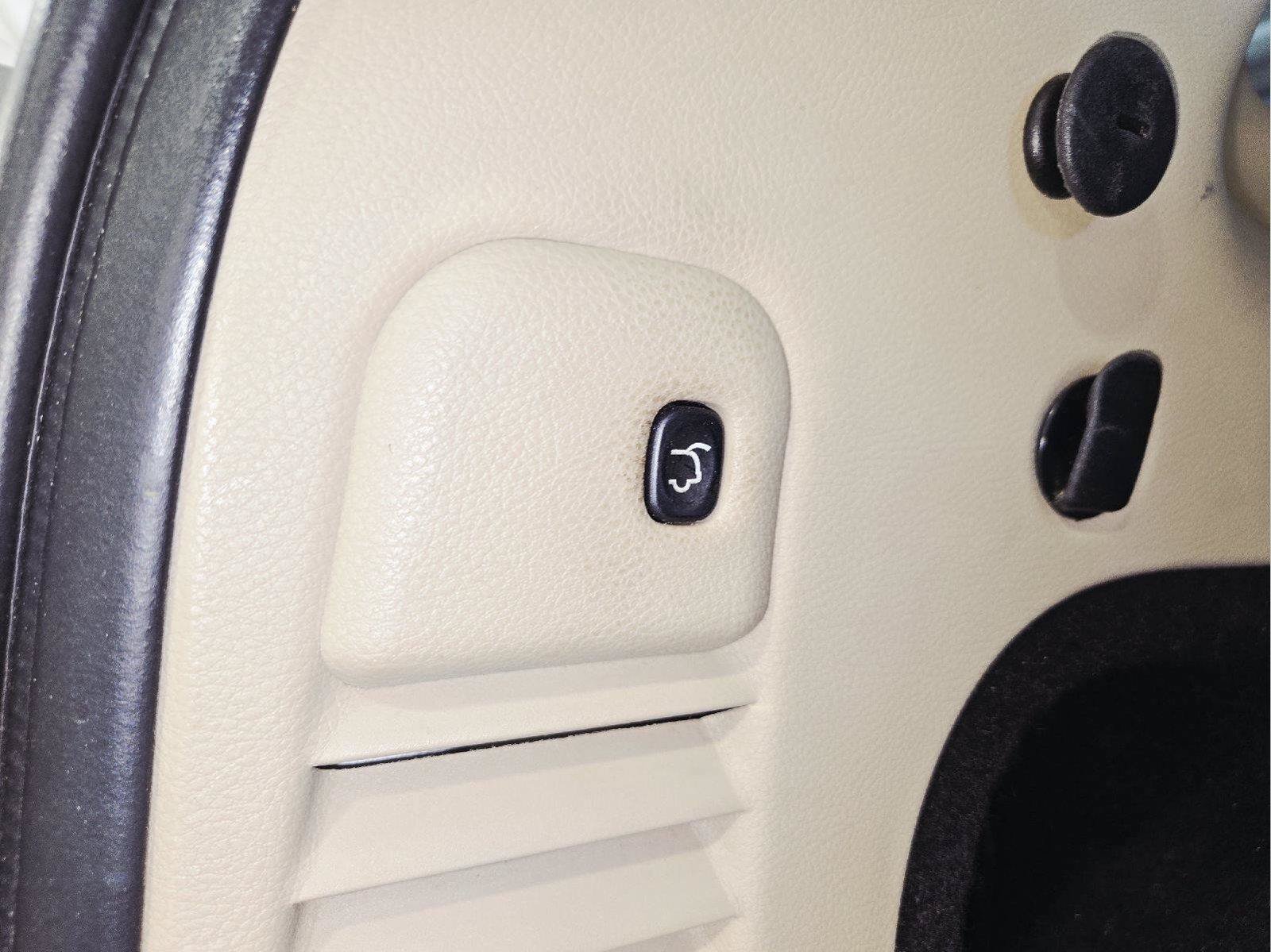 Used 2015 Jeep Grand Cherokee Limited AWD/4WD image 49