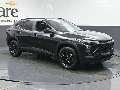 New 2026 Chevrolet Trax LT w/ Driver Confidence Package FWD image 6