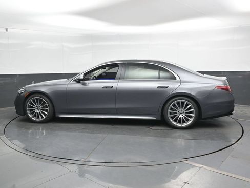 Used 2023 Mercedes-Benz S 580 4MATIC Sedan image 9