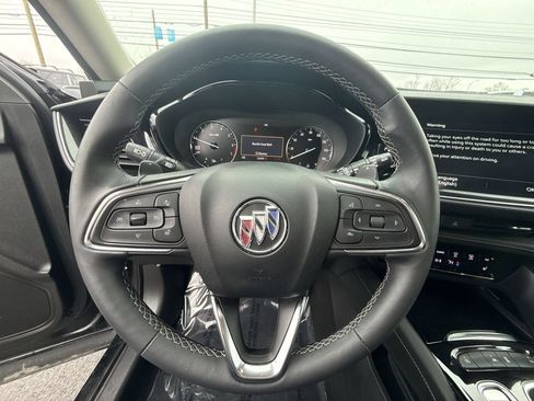 Used 2022 Buick Envision Preferred FWD image 14