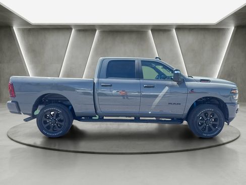 New 2026 RAM 2500 Big Horn AWD/4WD image 6