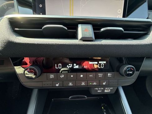 New 2026 Subaru Outback Premium image 19