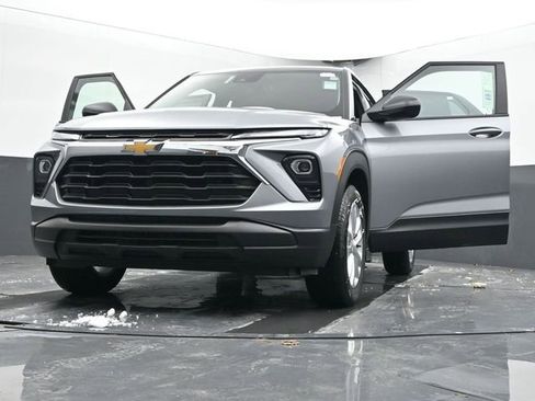 New 2026 Chevrolet TrailBlazer LS w/ LS Convenience Package AWD/4WD image 65