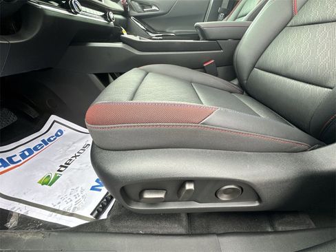 New 2026 Chevrolet Equinox RS w/ Convenience Package III image 12